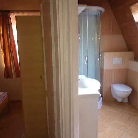 Apartment Mediterran Apartmanhaz *