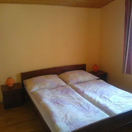 Lägenhet Mediterran Apartmanhaz *