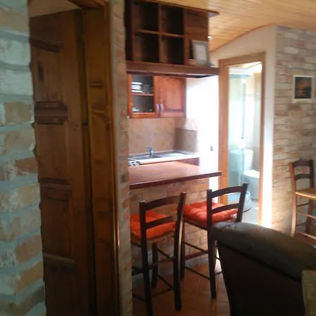 Mediterran Apartmanhaz Сантод