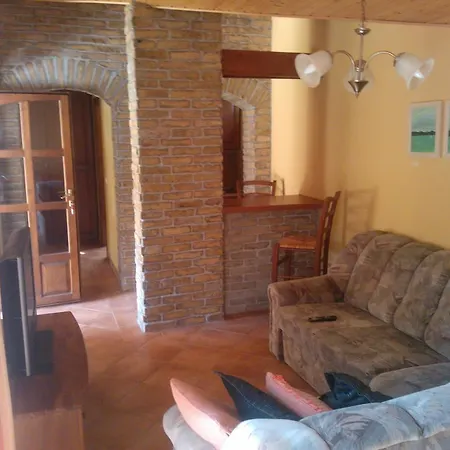 Mediterran Apartmanhaz Szántód