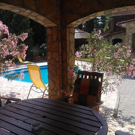 Lägenhet Mediterran Apartmanhaz *