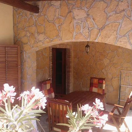 Mediterran Apartmanhaz 아파트