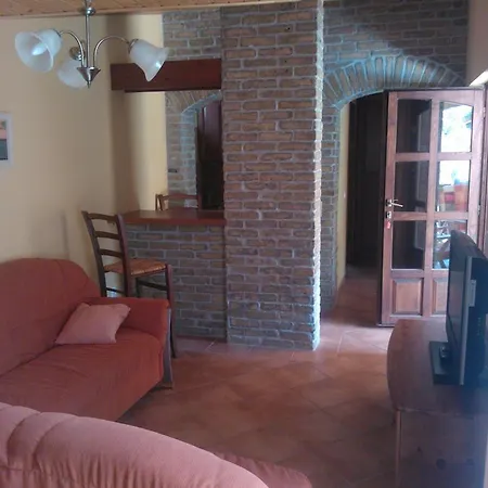 Mediterran Apartmanhaz *