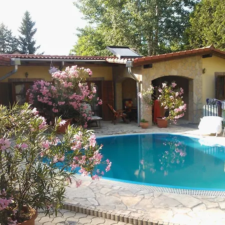 Mediterran Apartmanhaz شقة Szántód