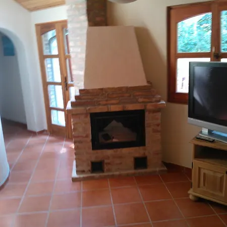 Mediterran Apartmanhaz *