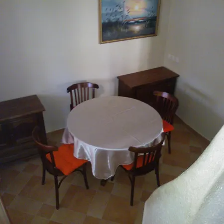 Mediterran Apartmanhaz Szántód