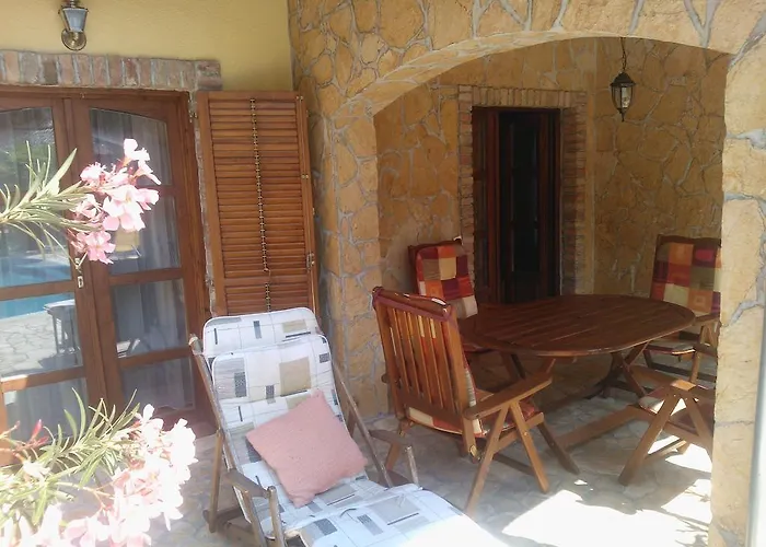 Lejlighed Mediterran Apartmanhaz *