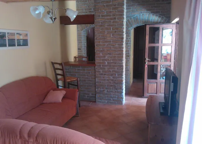 Mediterran Apartmanhaz *